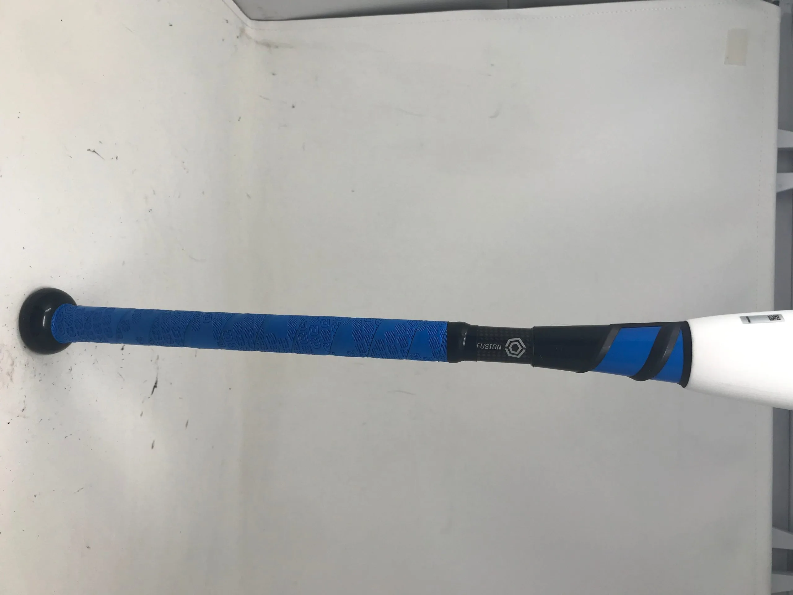 Used RETOOLED! DeMarini Zen Zero White CBZR-17 31/21 Senior Baseball Bat 2 3/4" 5 Used RETOOLED! DeMarini Zen Zero White CBZR-17 31/21 Senior Baseball Bat 2 3/4" - Image 3