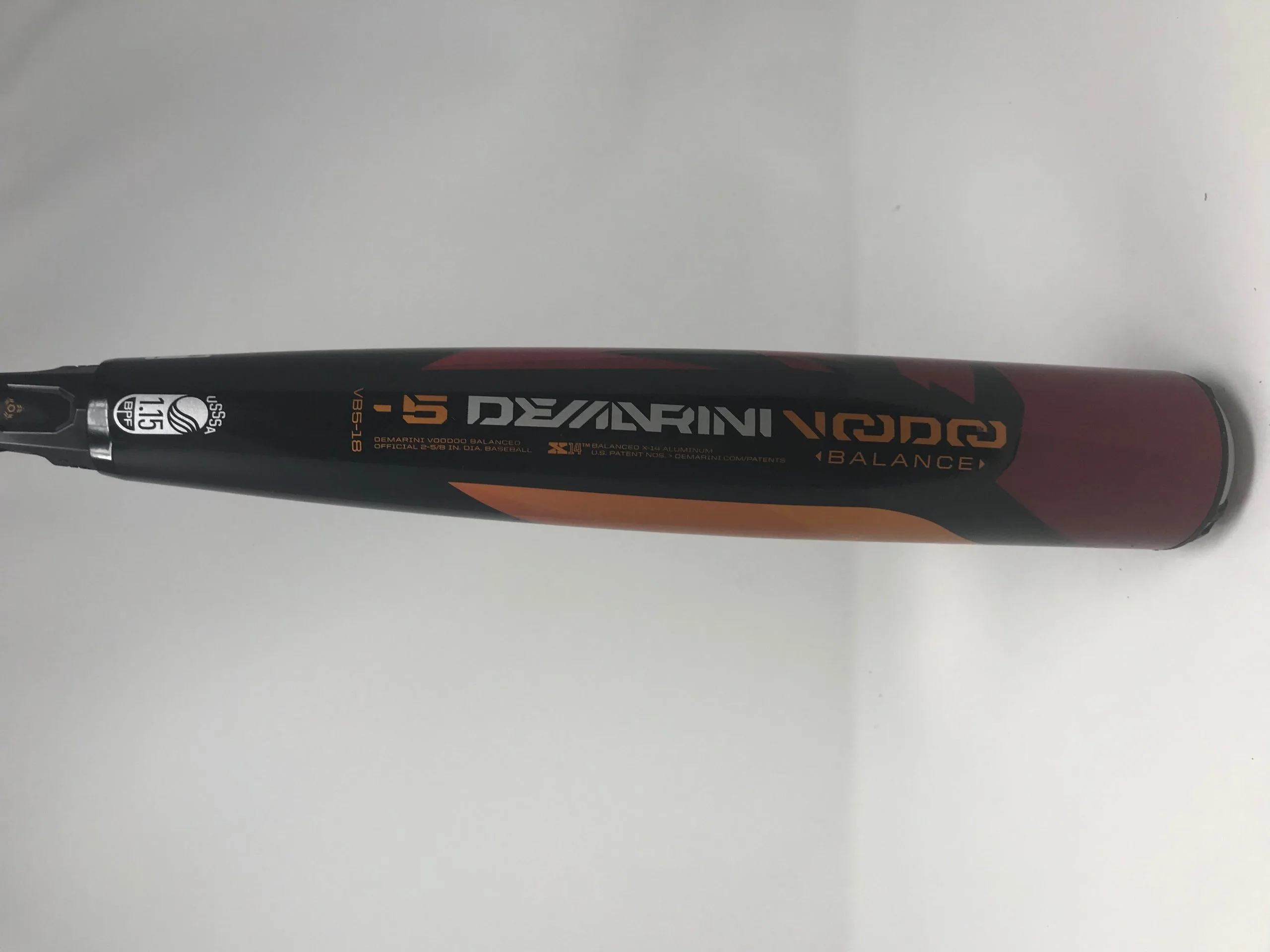 Used DeMarini Voodoo VB5-18 32/27 Senior League Baseball Bat 2 5/8 3 Used DeMarini Voodoo VB5-18 32/27 Senior League Baseball Bat 2 5/8