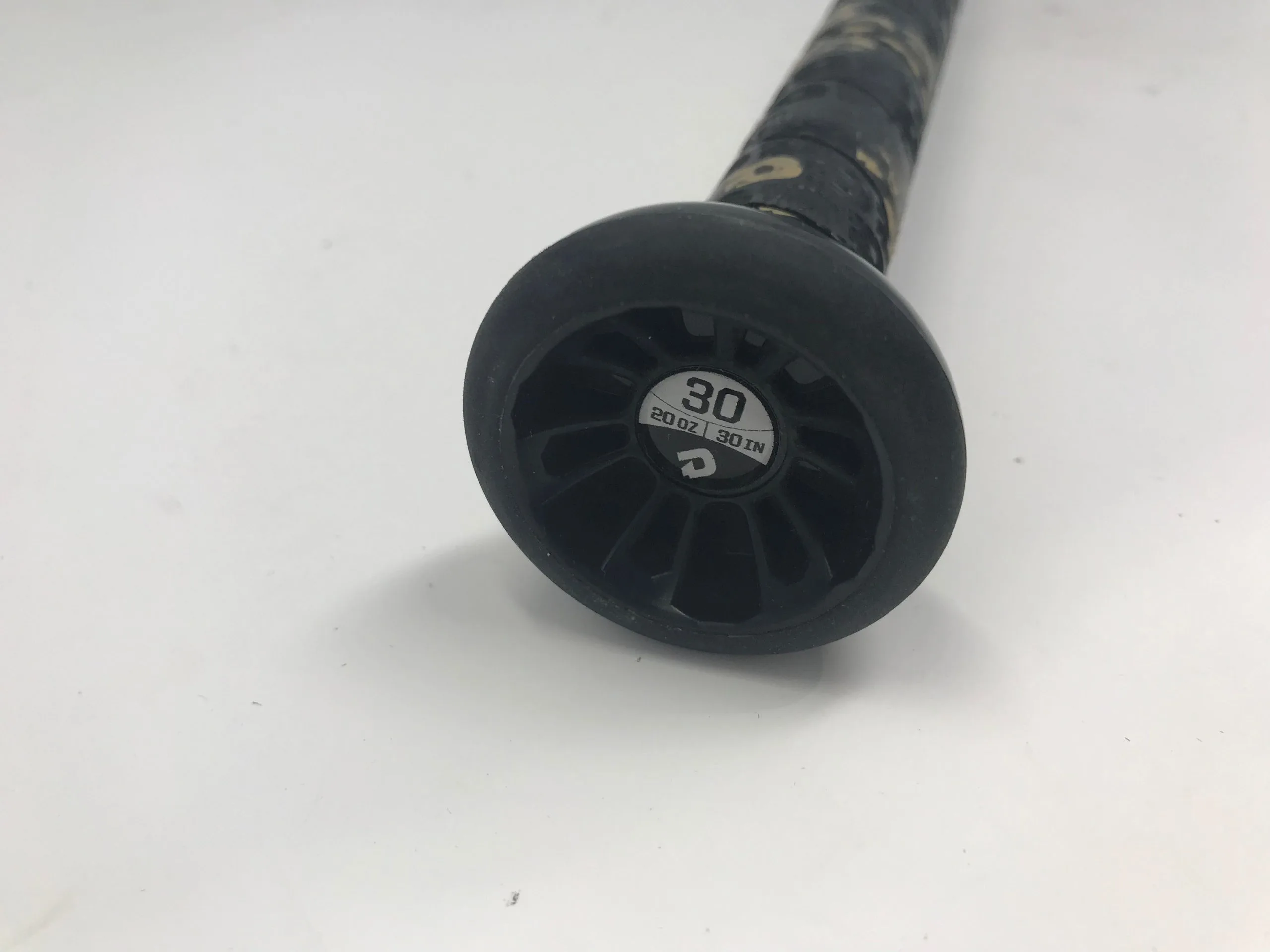 Used DeMarini, CF Zen 30/20 Black 2 3/4" Senior League Baseball Bat 7 Used DeMarini, CF Zen 30/20 Black 2 3/4" Senior League Baseball Bat - Image 5