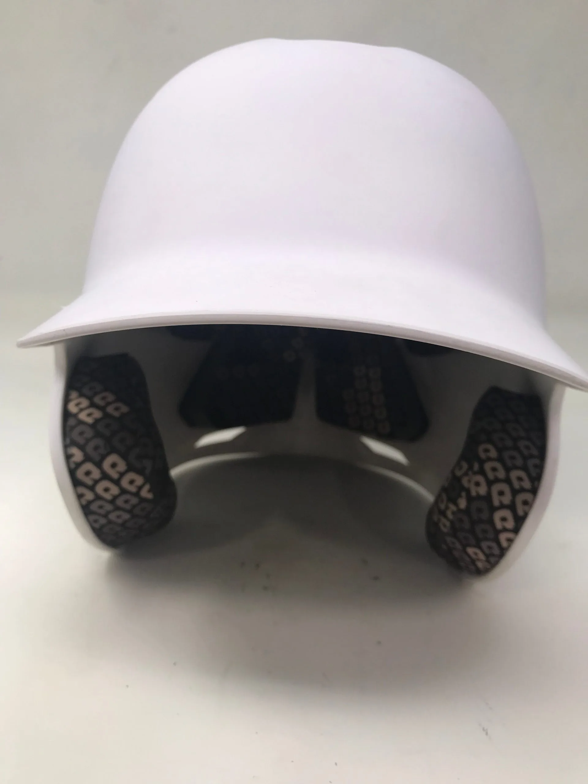 Used DeMarini Paradox Youth Batting Helmet White Youth Up To 6.5 3 Used DeMarini Paradox Youth Batting Helmet White Youth Up To 6.5