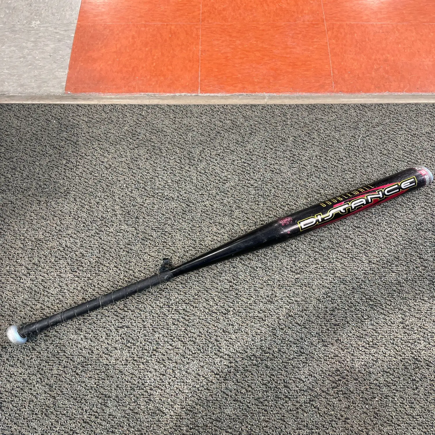 Used DeMarini Doublewall Composite Bat 34" 3 Used DeMarini Doublewall Composite Bat 34"