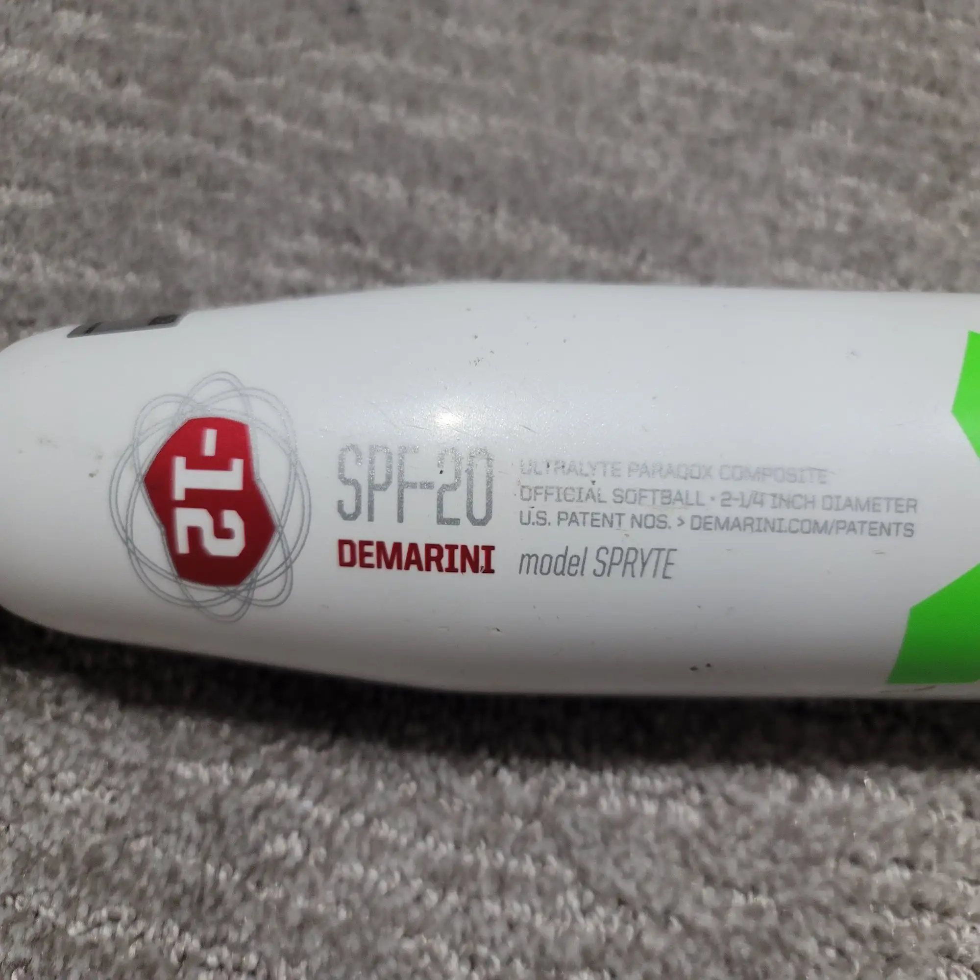 Used 2020 DeMarini Composite Spryte Bat (-12) 20 Oz 32" 5 Used 2020 DeMarini Composite Spryte Bat (-12) 20 Oz 32" - Image 3