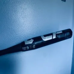 Used DeMarini (-8) 25 Oz 33" CF Bat